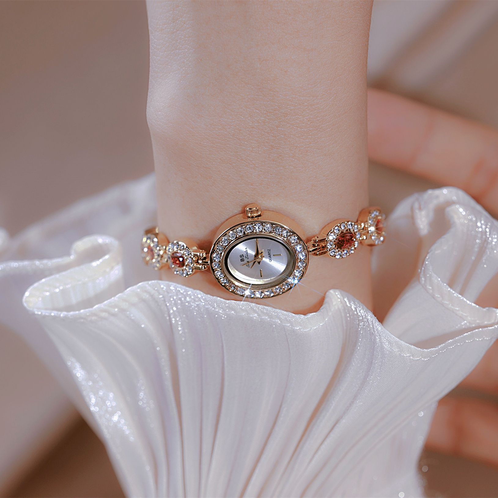 UTHAI New Women Chain Watch Li - огляд і ціна Luxury Watch Winder