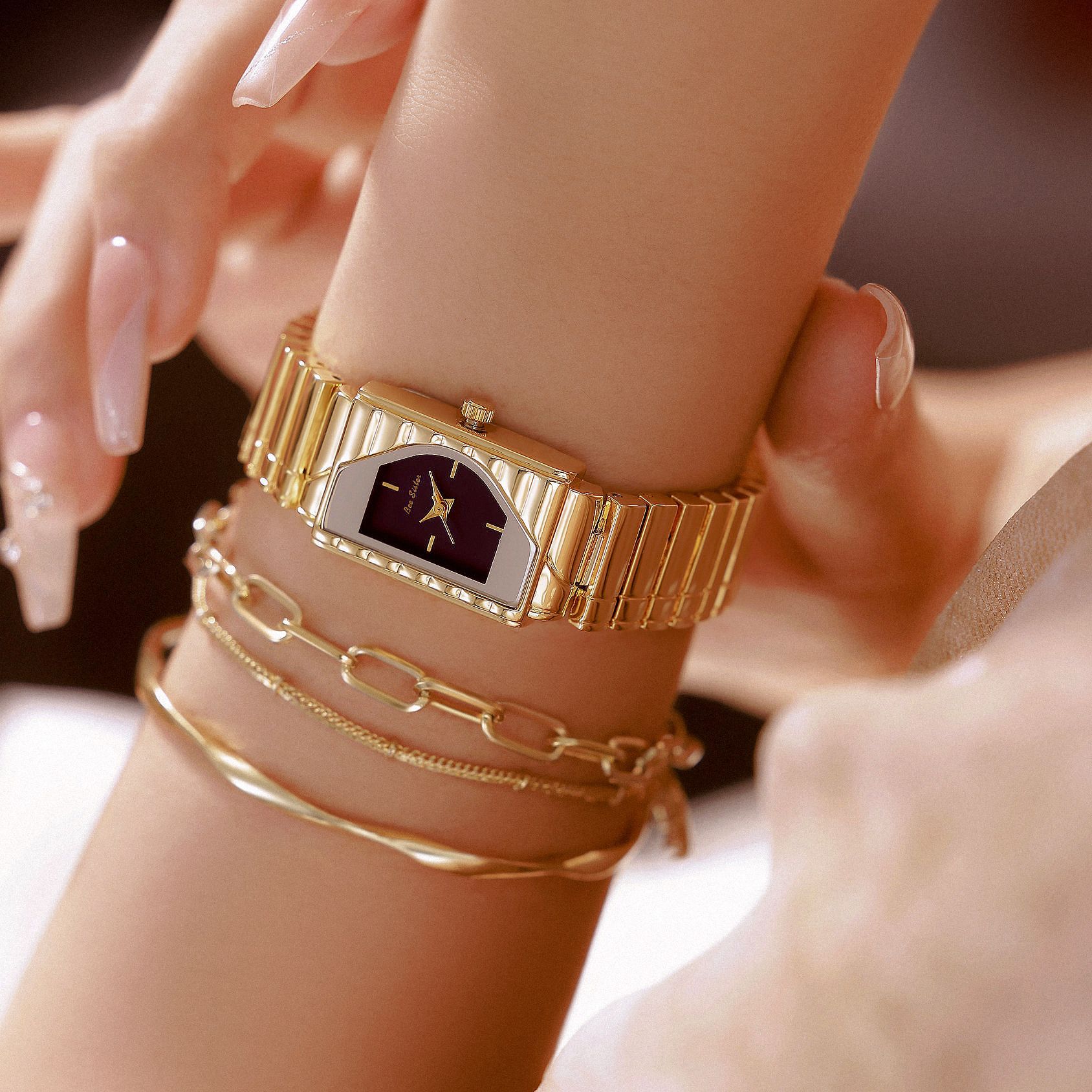 Light Luxury Retro Quartz Watc - огляд і ціна Luxury Watch Safe