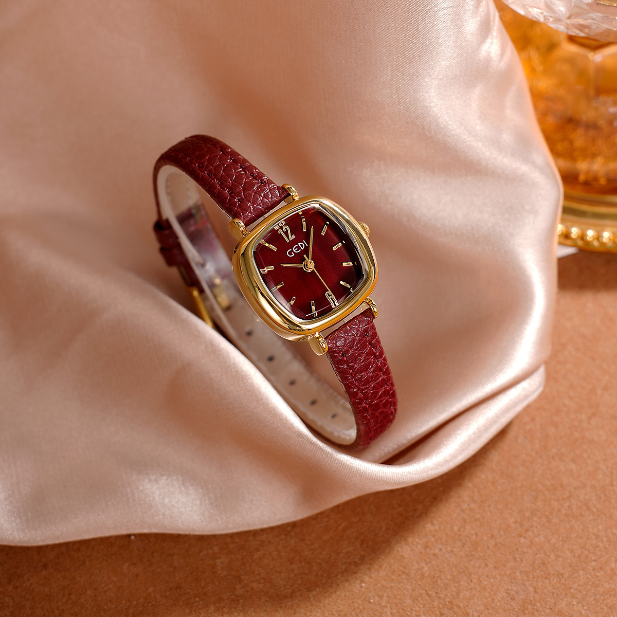 UTHAI 61018 CQ490 Simplicity,  - огляд і ціна Luxury Watch Value