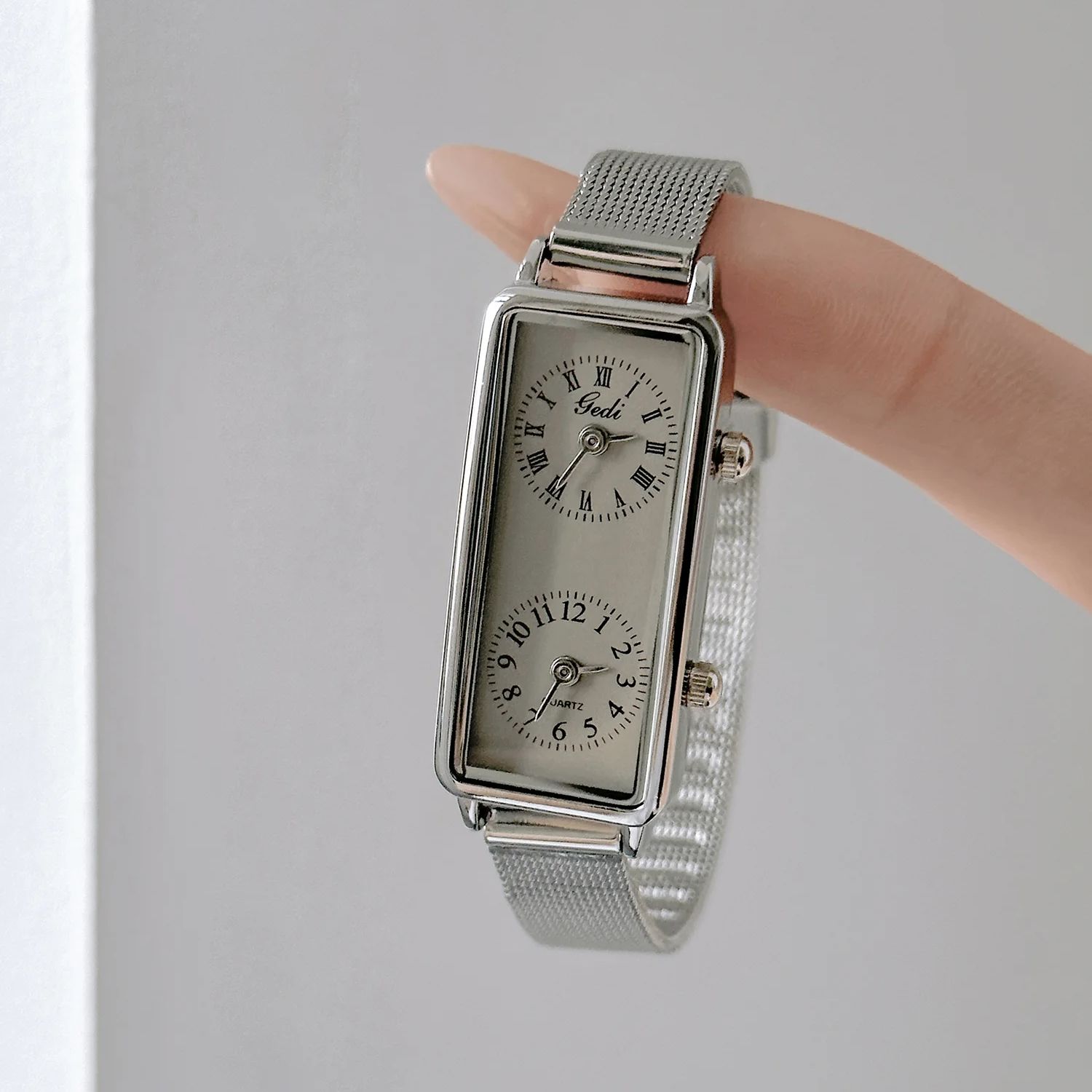 GEDI Fashion Creative Women's  - огляд і ціна Luxury Watch Safe